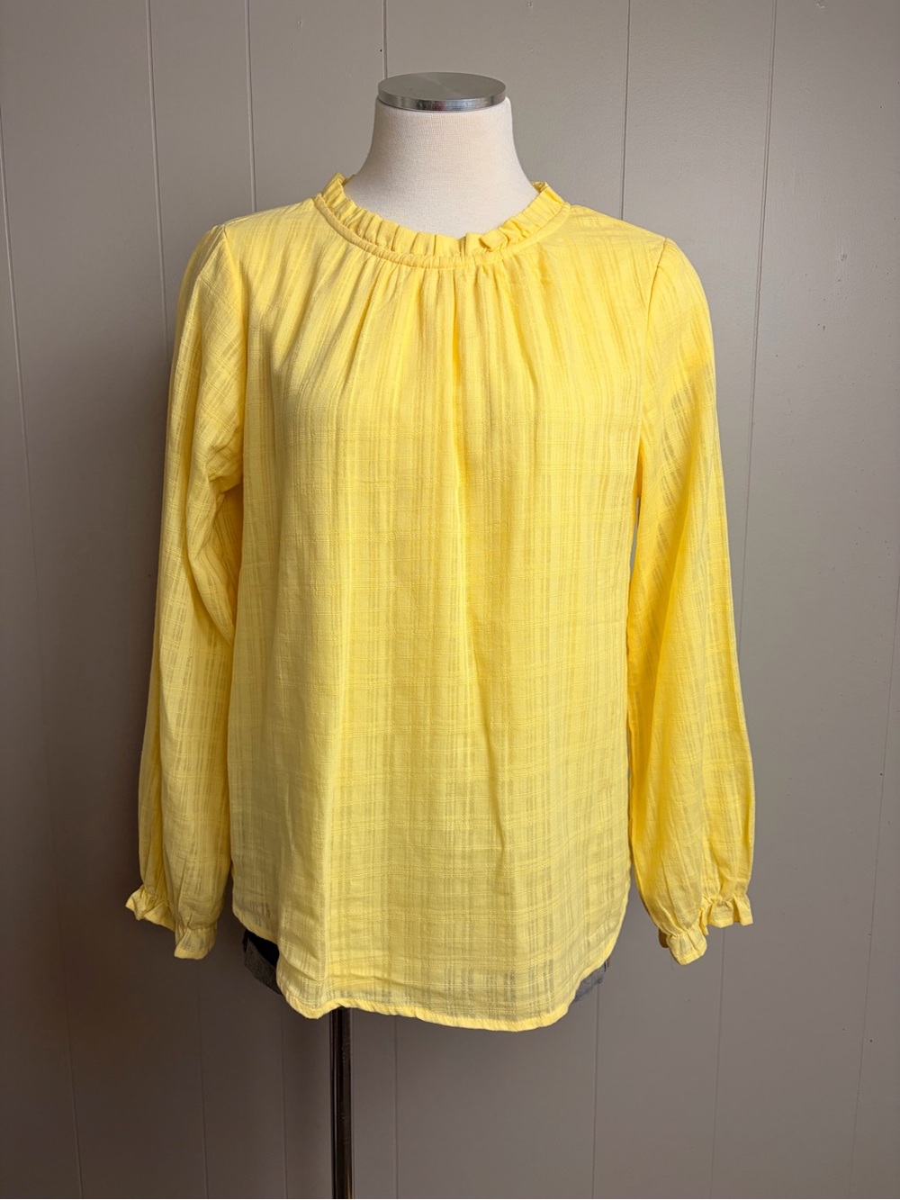Sweet Salt Size 8 Yellow Cotton Ruffle Neck Textured Blouse